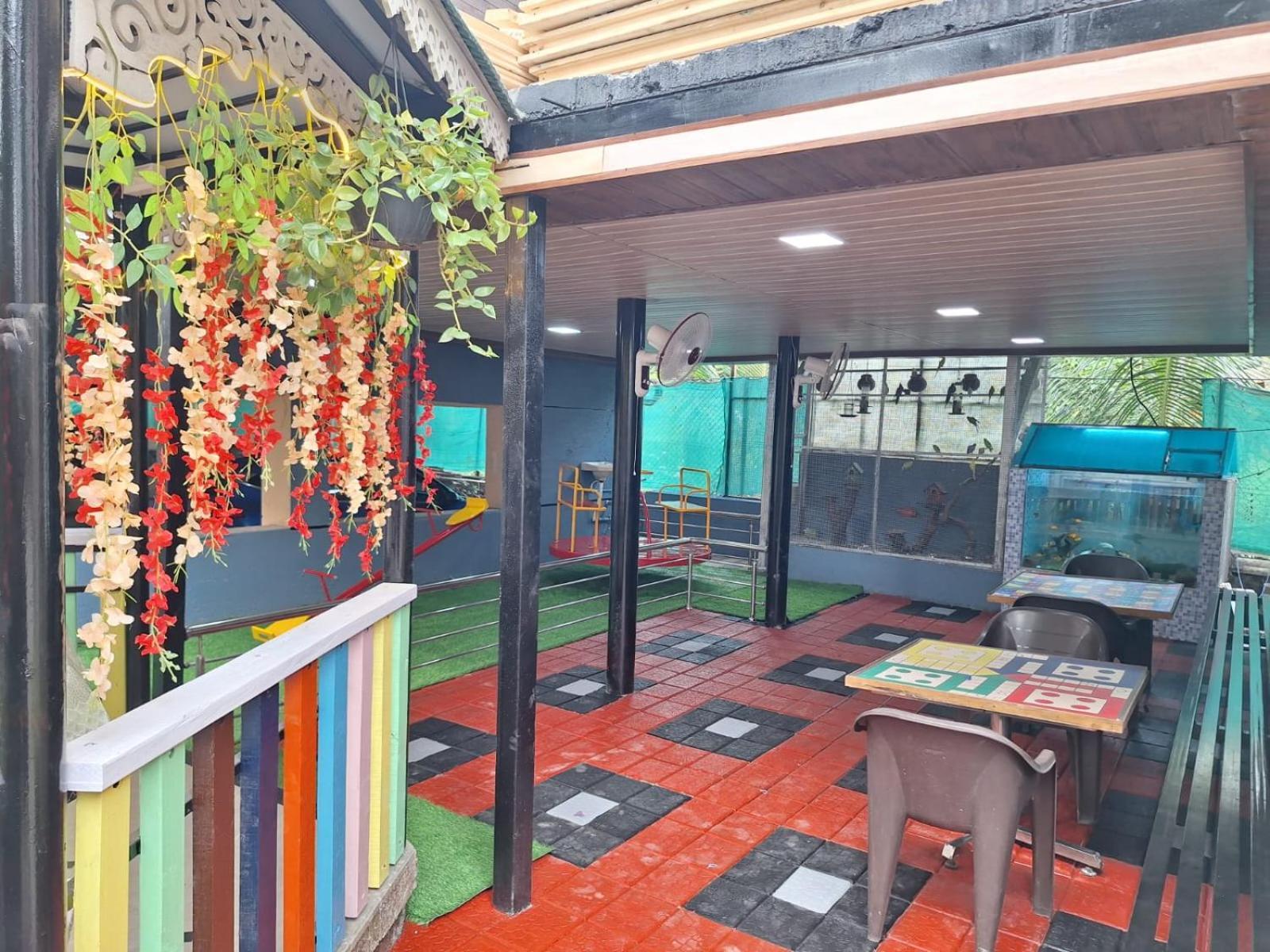 Coastal Bay Inn Alibag Bagian luar foto